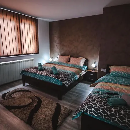 Kristal Apartamento Arandjelovac